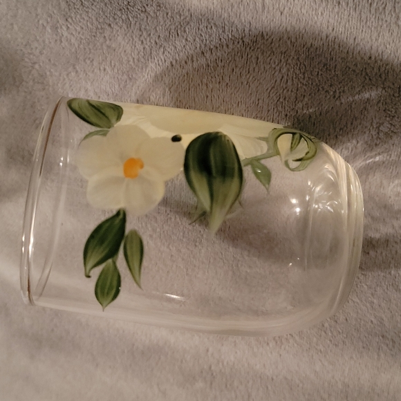 5 Small Hand Painted Glasses - Picture 5 of 7